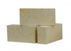 新密高鋁耐火磚價(jià)格是多少錢(qián)一噸